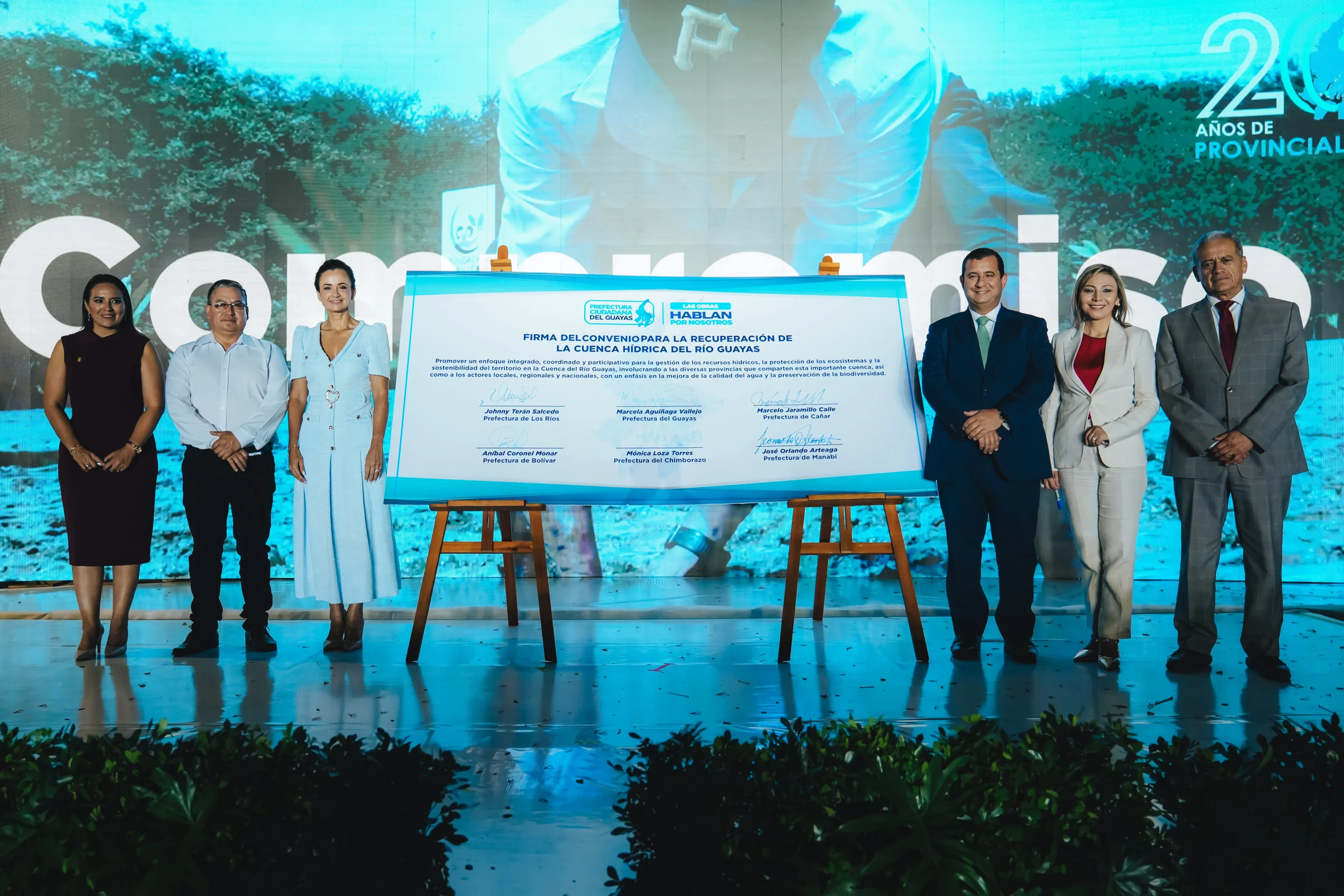 Prefecturas de siete provincias firman Mancomunidad para salvar la cuenca del río Guayas