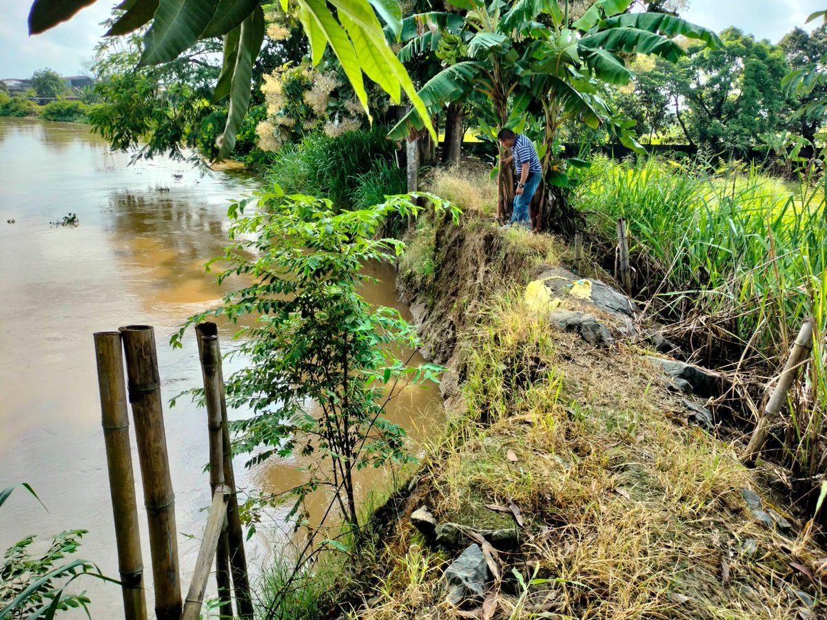 Salitre reclama a la Prefectura del Guayas el material vial pendiente