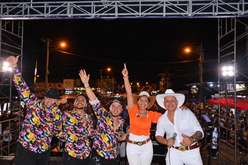 La Victoria cierra su 4ta Cabalgata con Los Radiantes y celebra sus 137 años