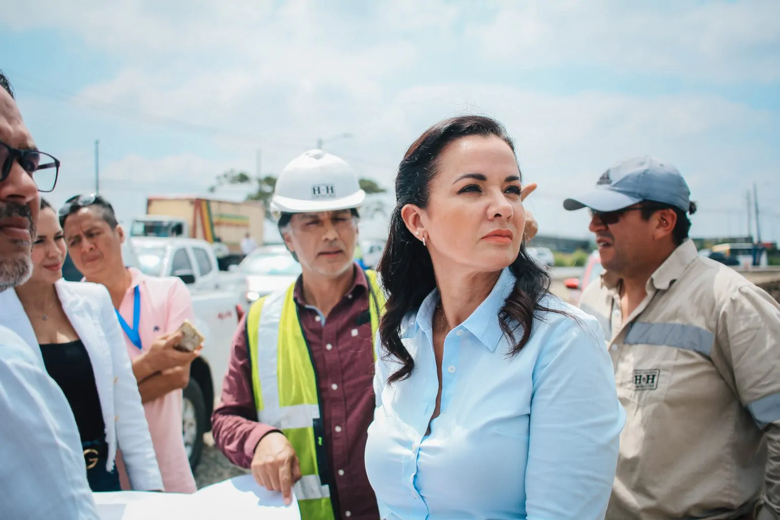 Prefectura del Guayas inspecciona mejoras en vía La Aurora-Salitre