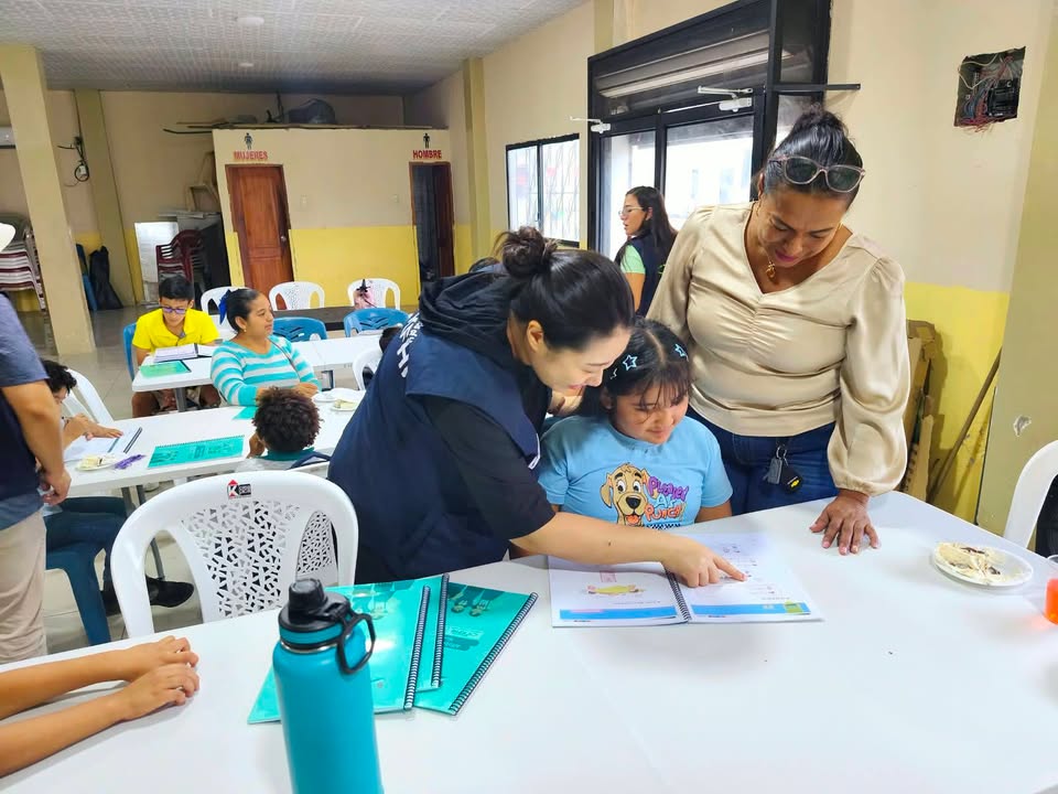 Alcaldía de Salitre reactiva clases de coreano para niños y jóvenes